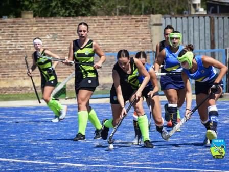 Hockey - Las chicas del Sub 19 registran un empate y una victoria en Villa Cañas.